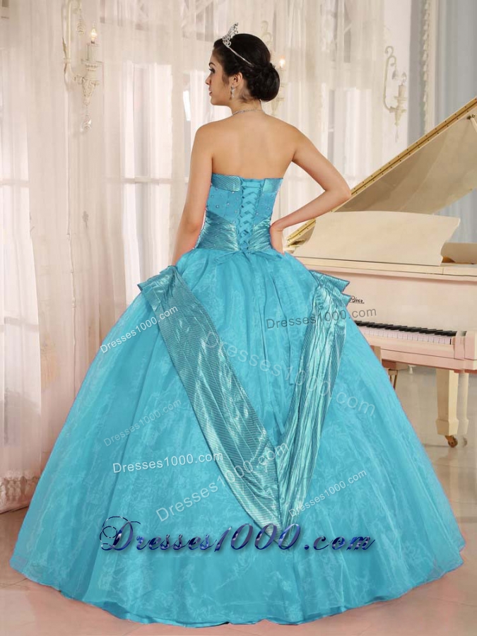 Aqua Blue Beaded Decorate 2014 Quinceanera Gowns With Strapless