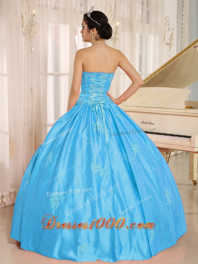 Aqua Blue Sweetheart Quinceanera Dress Embroiery With Beading Decorate On Taffeta