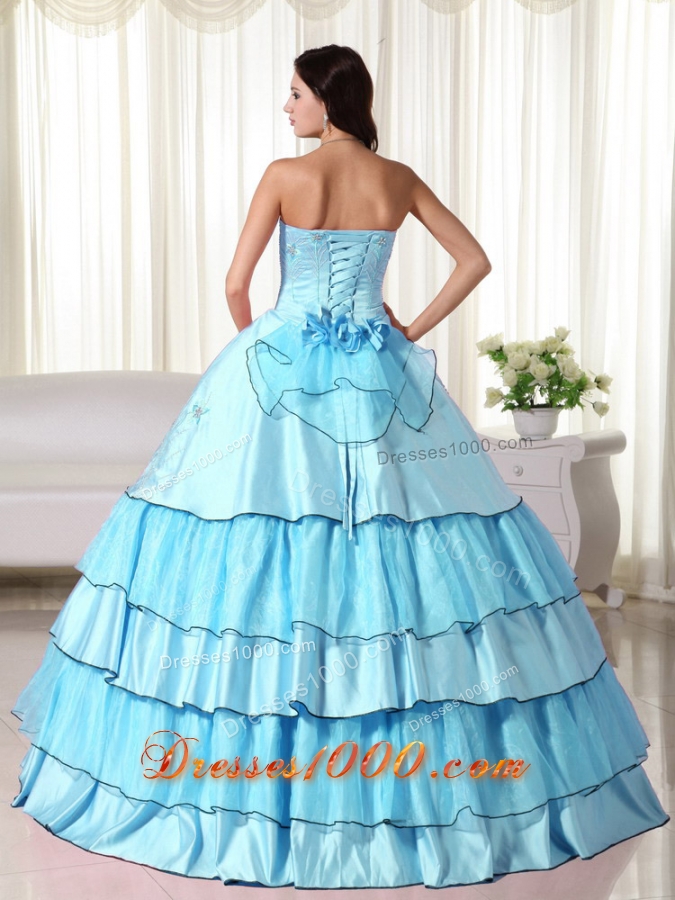 2014 Popular Baby Blue Ball Gown Strapless Beading Quinceanera Dress with Ruffled Layers