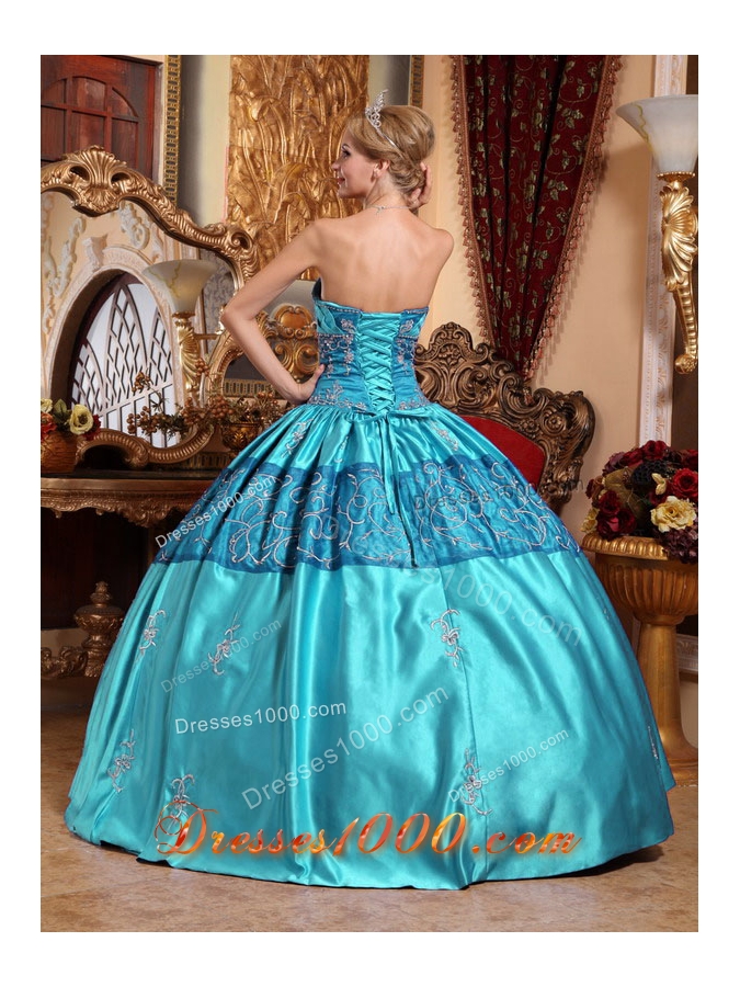 Teal Ball Gown Sweetheart Quinceanera Dress with Taffeta Embroidery
