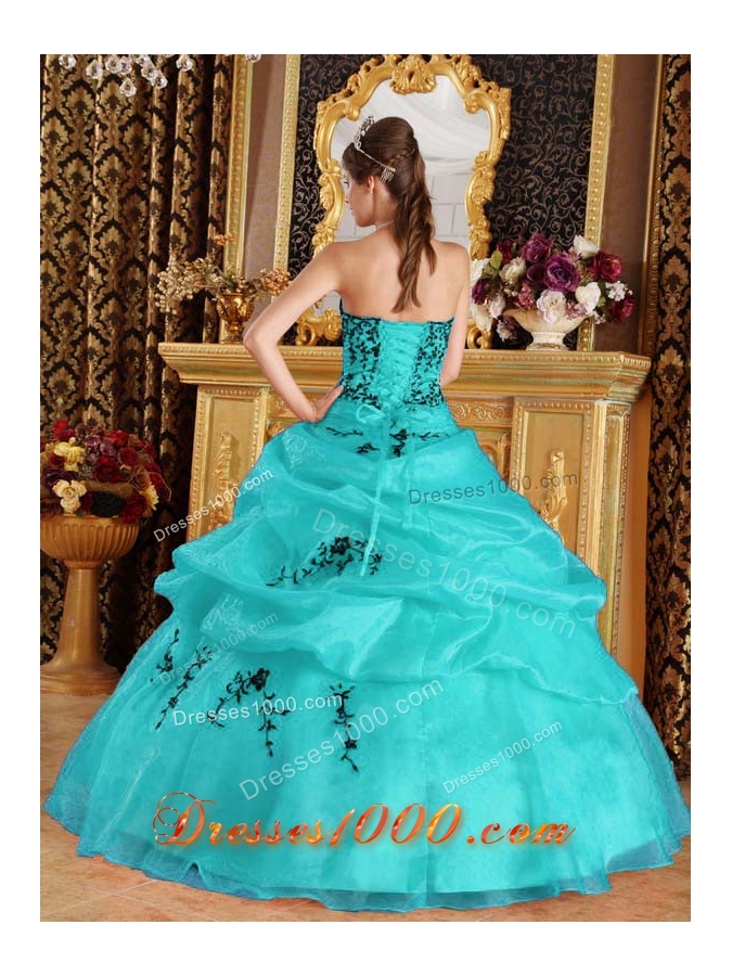 Turquoise Ball Gown Sweetheart Quinceanera Dress with Organza Embroidery