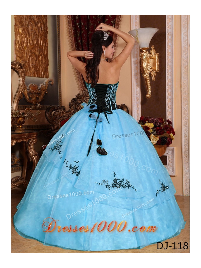 2014 Colourful Ball Gown Strapless Embroidery Quinceanera Dress with Hand Made Flower