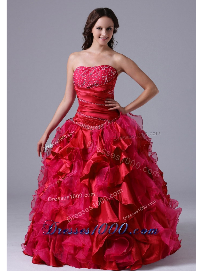 Wine Red Beaded Decorate Bust Quinceanera Gown with Ruffles