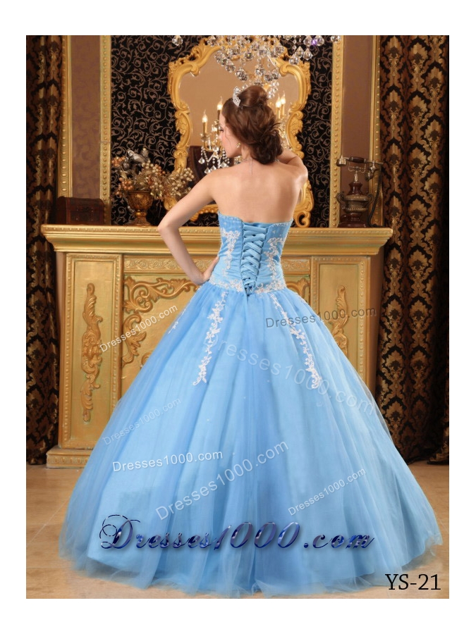 Popular Ball Gown Sweetheart Quinceanera Dress with Tulle Appliques
