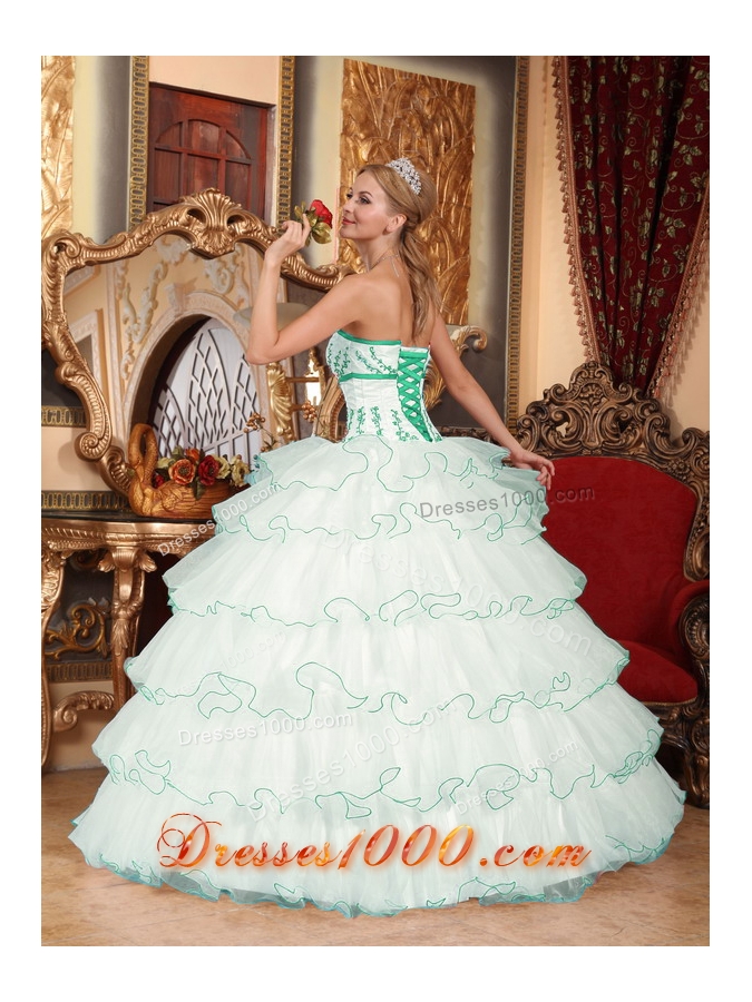 White Strapless Detachable Train Organza Appliques Quinceanera Dress with Layers