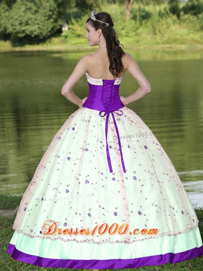 Flower Decorate Strapless Purple and White Quinceanera Gowns