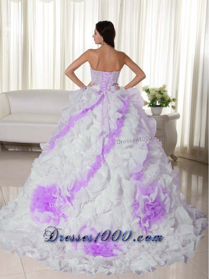White Sweetheart Sweep Train Organza Appliques Quincenera Dresses with Ruffles