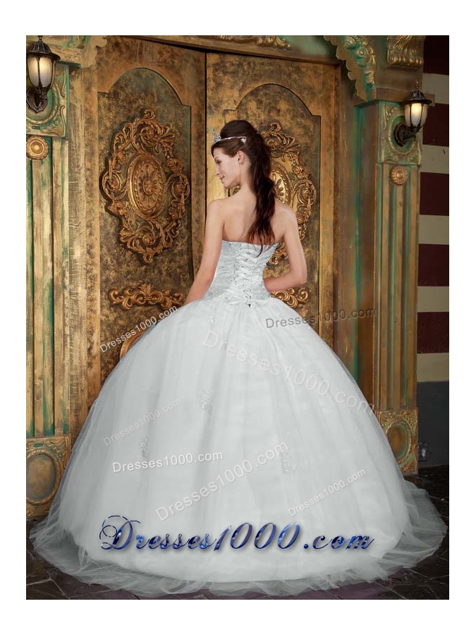 Sweetheart White Puffy Quincenera Dresses with Appliques