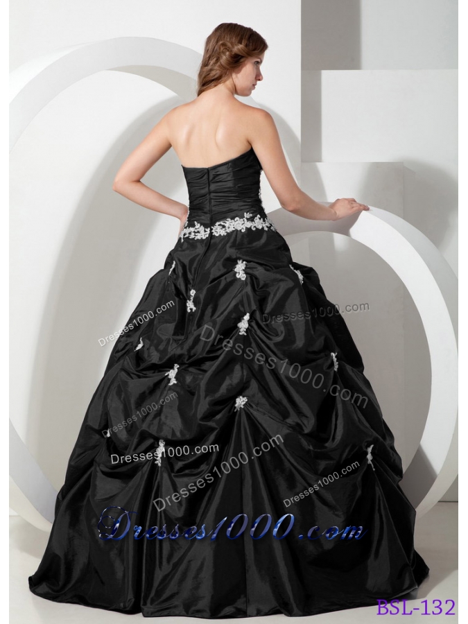 2014 Beautiful Ball Gown Sweetheart Appliques Quinceanera Gowns