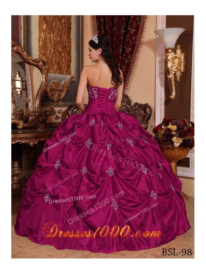 Cheap Ball Gown Strapless Appliques Quinceanera Dress for 2014