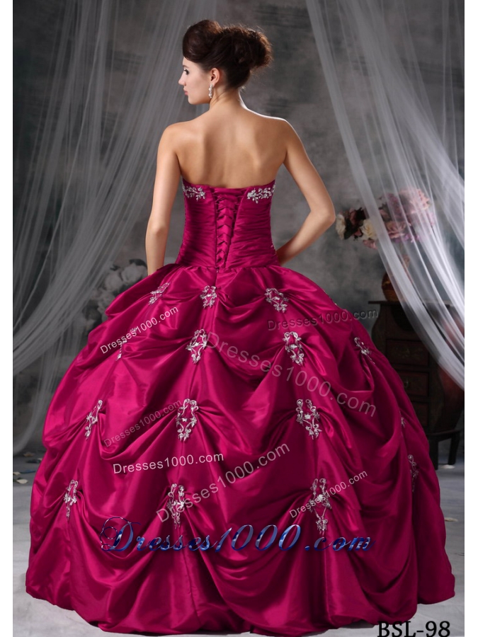 Ball Gown Strapless Quinceanera Dress with Taffeta Appliques