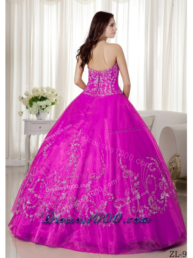 Ball Gown Sweetheart Quinceanera Dress with Organza Beading Embroidery