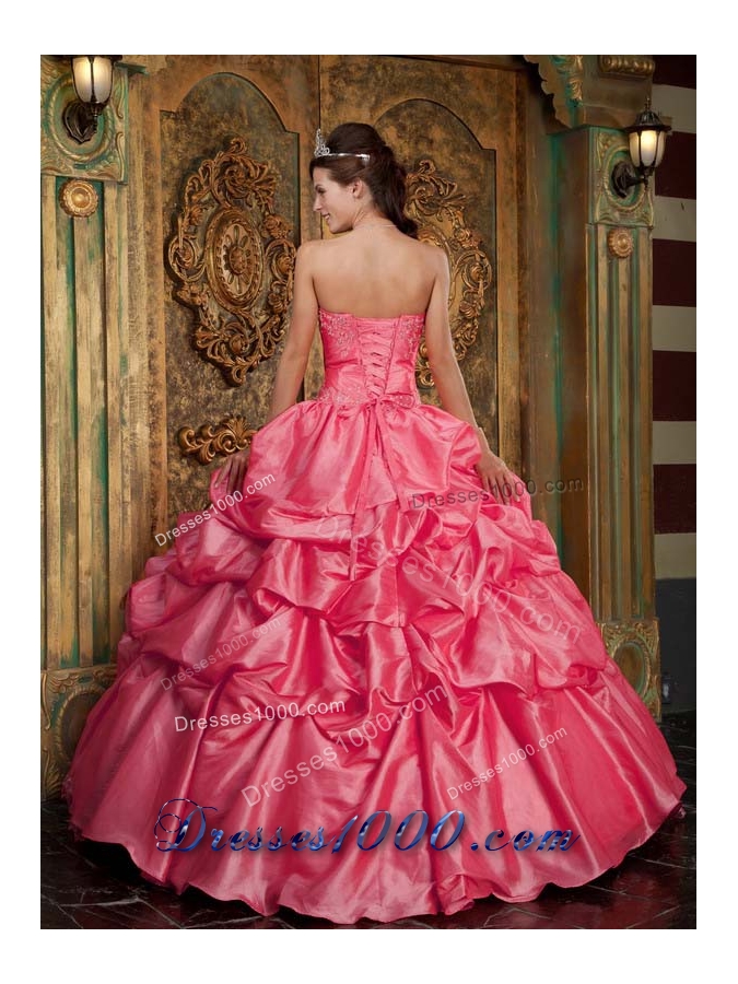 Ball Gown Sweetheart Lace Appliques Quinceanera Gowns with Pick-ups