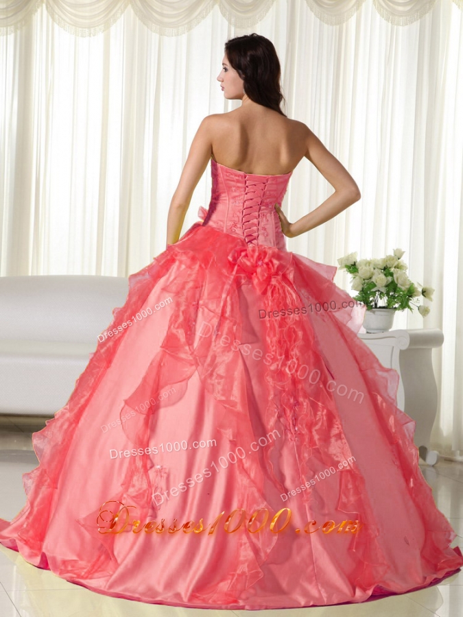 Sweet Sweetheart Ruffles Embroidery Dresses For a Quinceanera