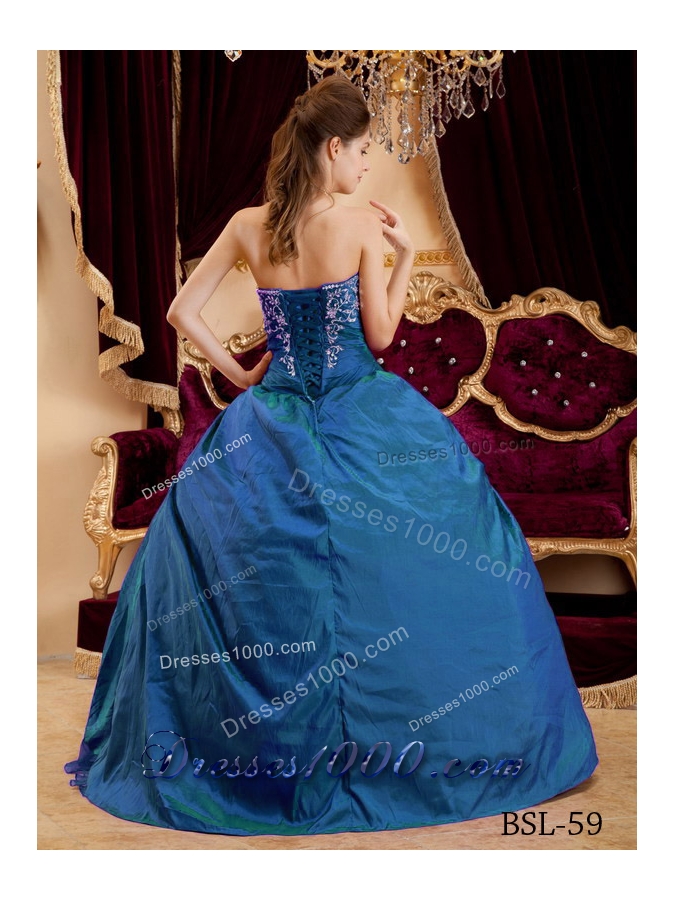 Cheap Sweetheart Appliques Ball Gown Long Quinceanera Gowns