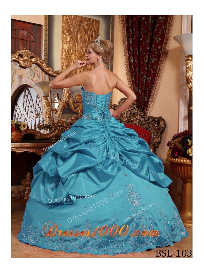 Cheap Teal Puffy Sweetheart Embroidery with Beading Quinceanera Dresses