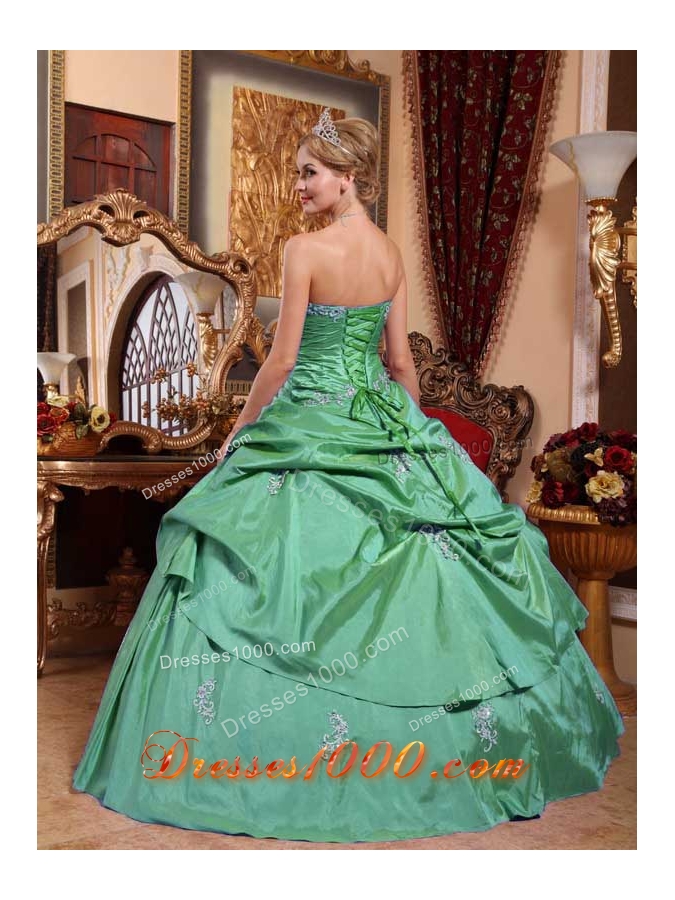Sweetheart Turquoise Sweet 15 Dresses with Beading and Pick-ups