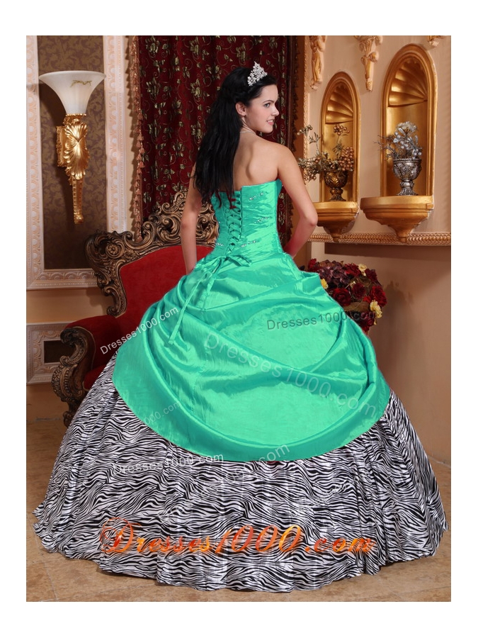 Sweetheart Zebra Turquoise Quinceanera Dresses with Beading
