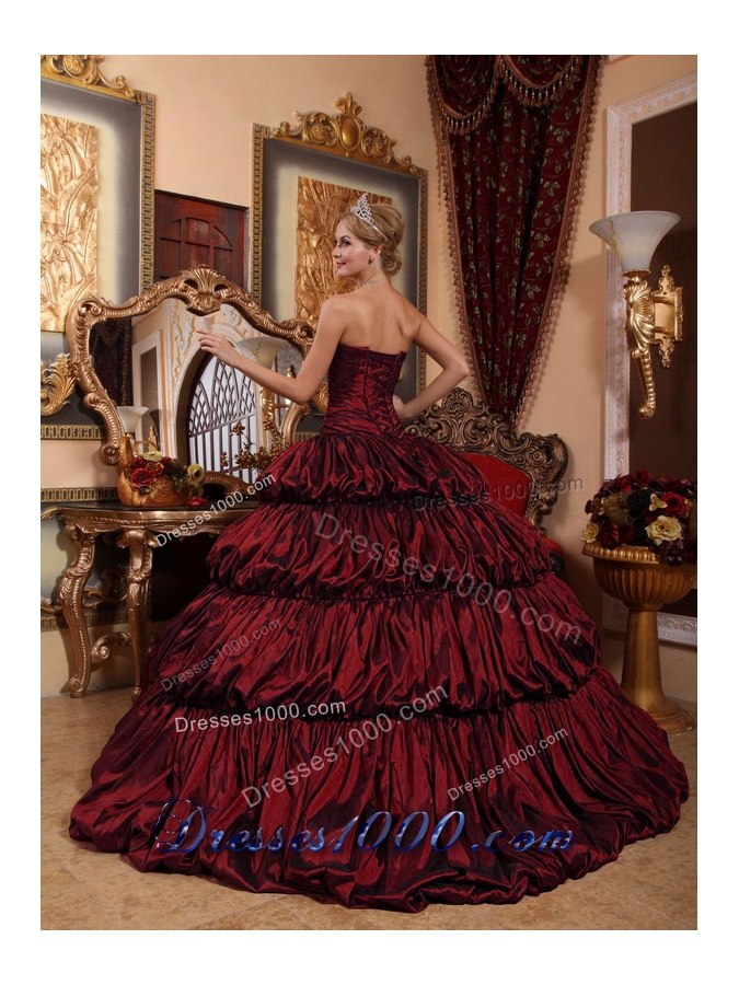 Burgundy Sweetheart Chapel Train Quinceanera Dresses with Appliques and Pick-ups