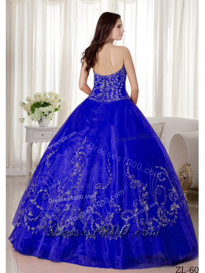 2014 Puffy Sweetheart Beading and Embroidery Quinceanera Dresses