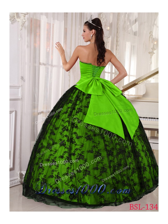 Elegant Spring Green Sweetheart Lace Quinceanera Dress for Military Ball