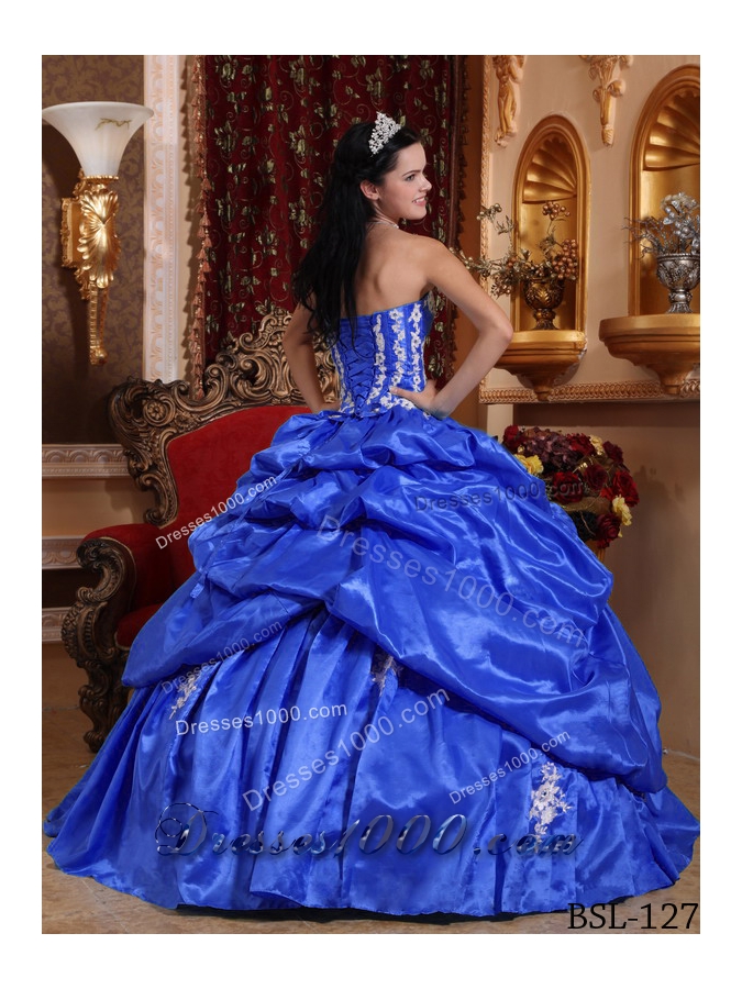 2014 Quinceanera Dress in Blue Puffy Strapless Appliques