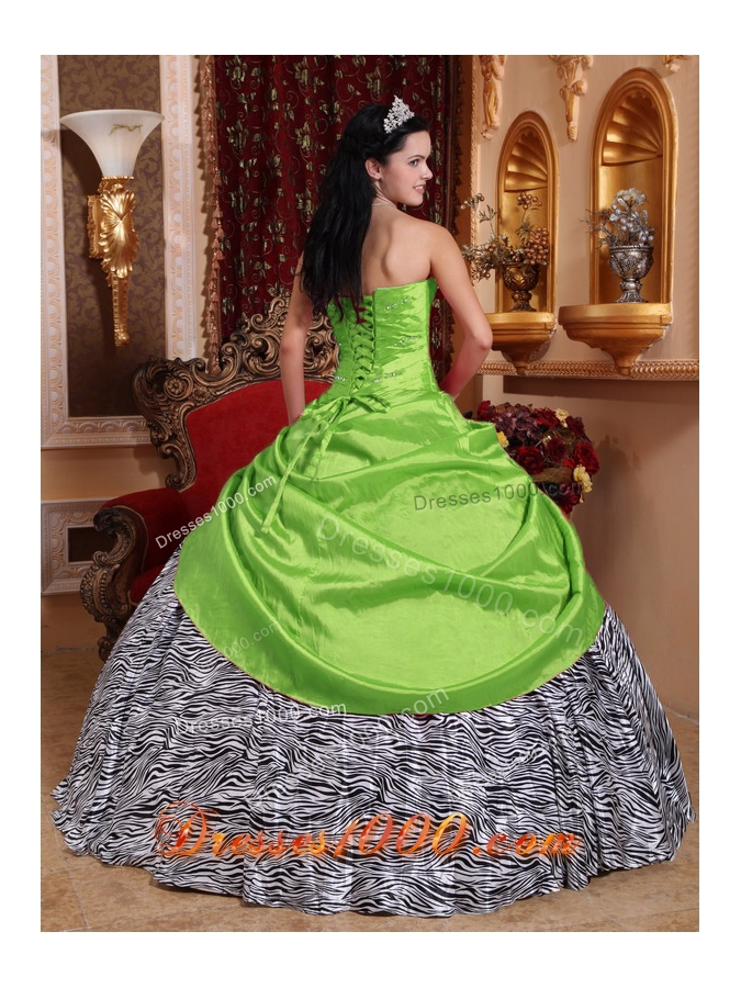2014 Unique Sweetheart Beading Zebra Quinceanera Dresses
