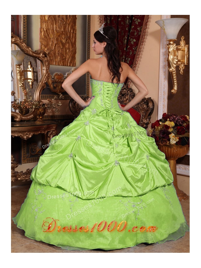 Elegant Ball Gown Floor-length Beading Quinceanera Dresses with Strapless
