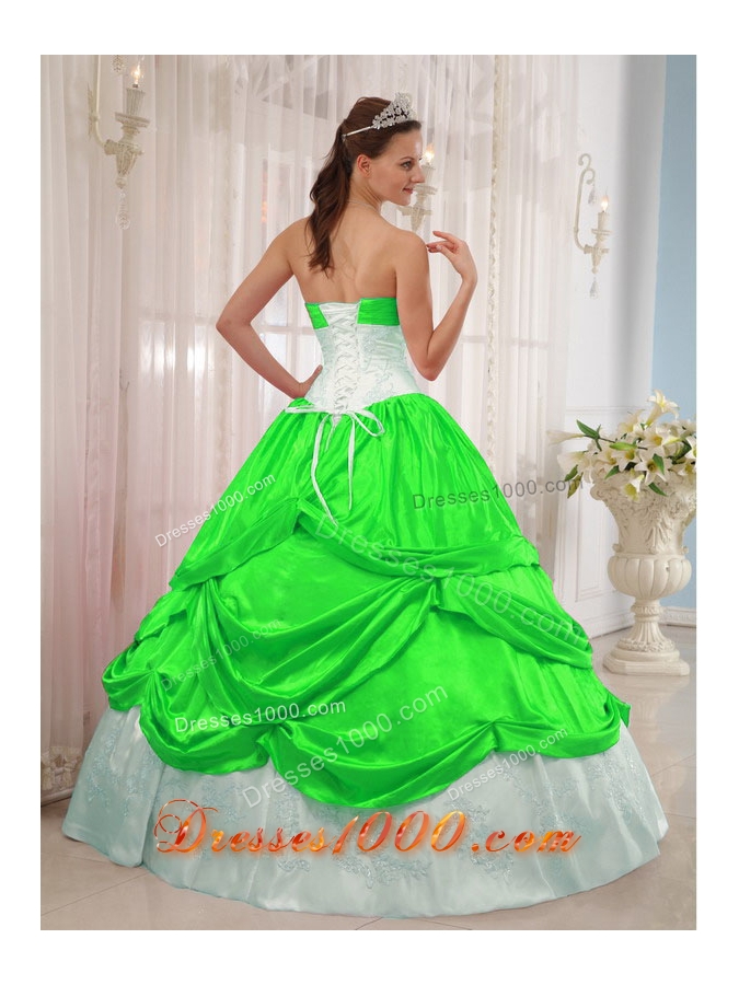 Elegant Sweetheart Appliques 2014 Spring Sweet 16 Dresses