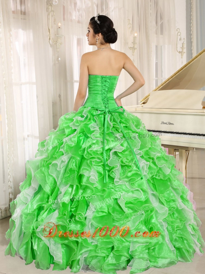 2014 New Style Quinceanera Dresses Beaded and Ruffles for Custom Made