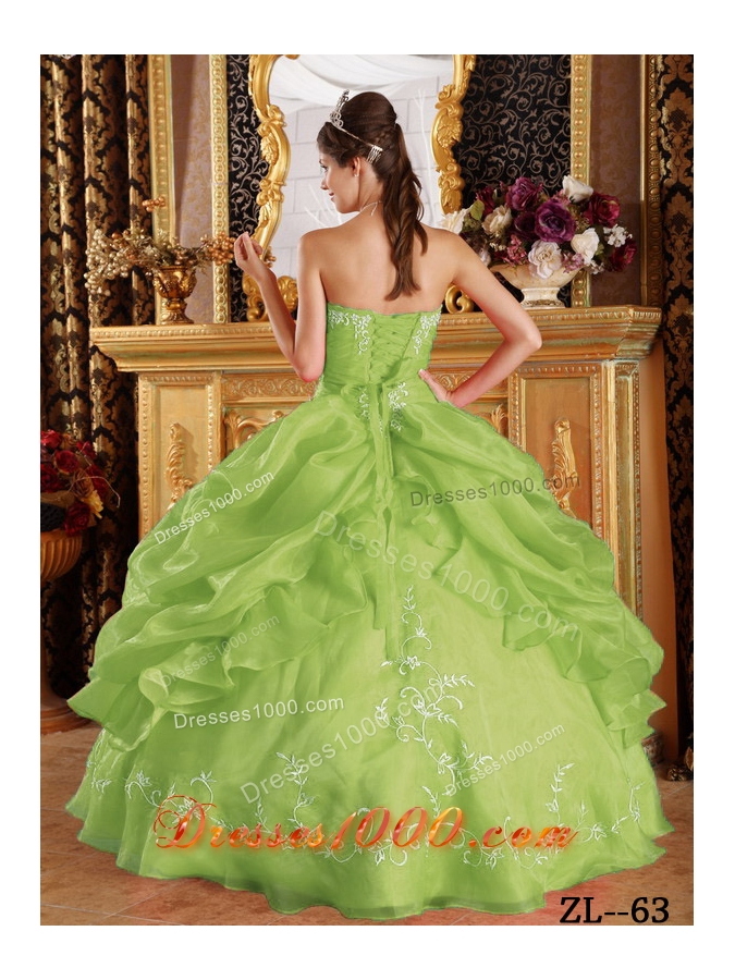 Puffy Strapless Organza Lime Green Sweet 16 Dresses with Embroidery and Pick-ups