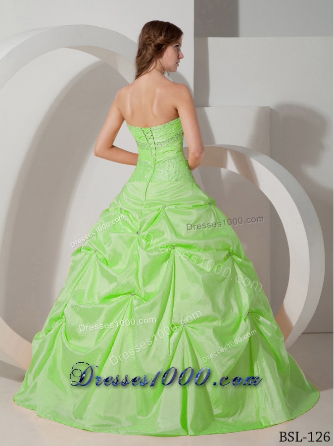 Sweetheart Taffeta Lime Green Quinceanera Dress with Beading