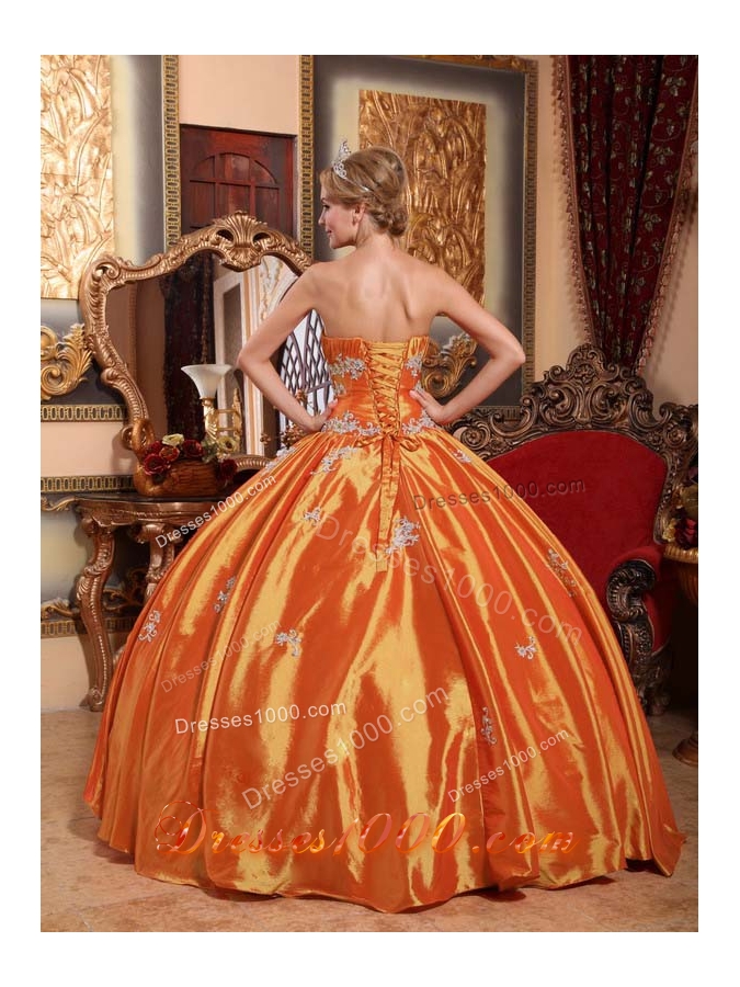 Orange Red Puffy Strapless Quinceanera Gowns with Appliques