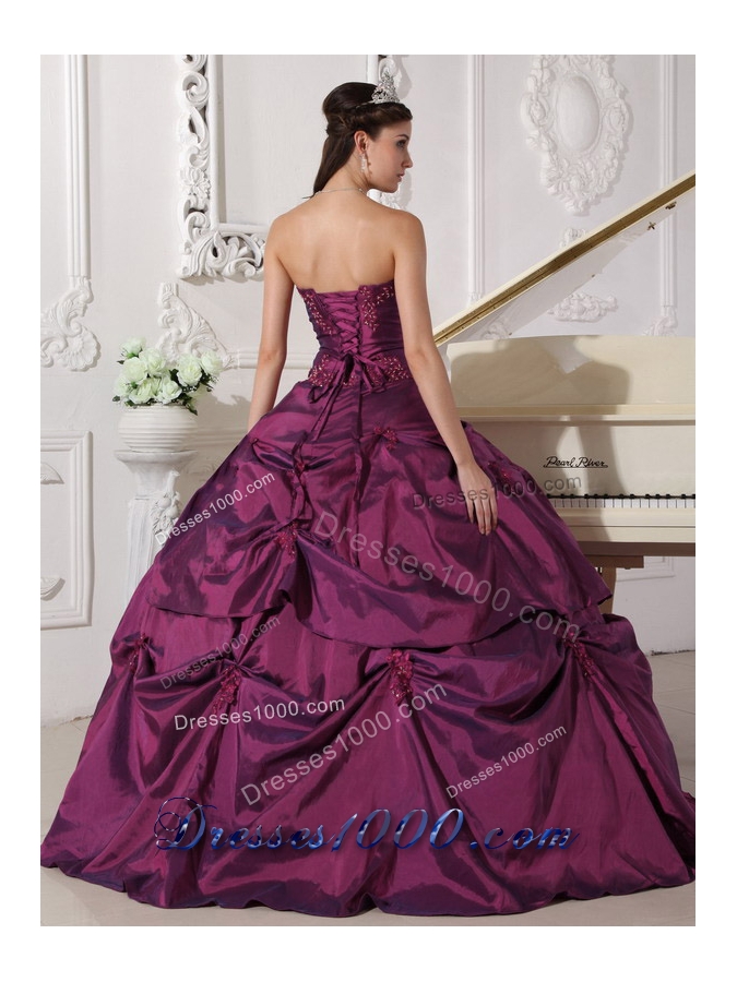 2014 Dark Purple Puffy Sweetheart Appilques Quinceanera Dress with Pick-ups