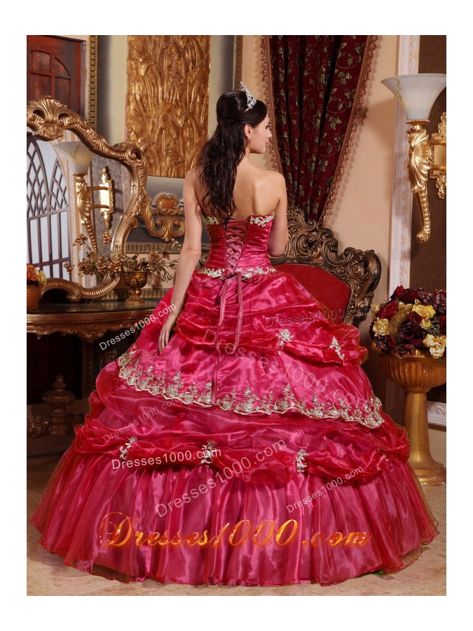 2014 Perfect Red Puffy Strapless Beading and Appliques Quinceanera Dress with Pick-ups