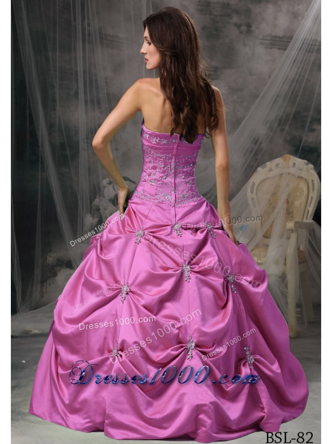 Modest Puffy Strapless Taffeta Quinceanera Gowns with Beading