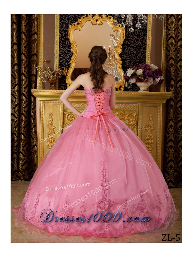 Rose Pink Sweetheart Organza Quinceaneras Dress with Appliques
