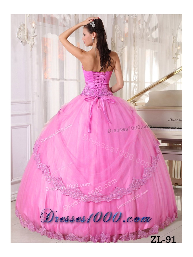 Rose Pink Sweetheart Puffy Sweet 16 Dresses with Appliques