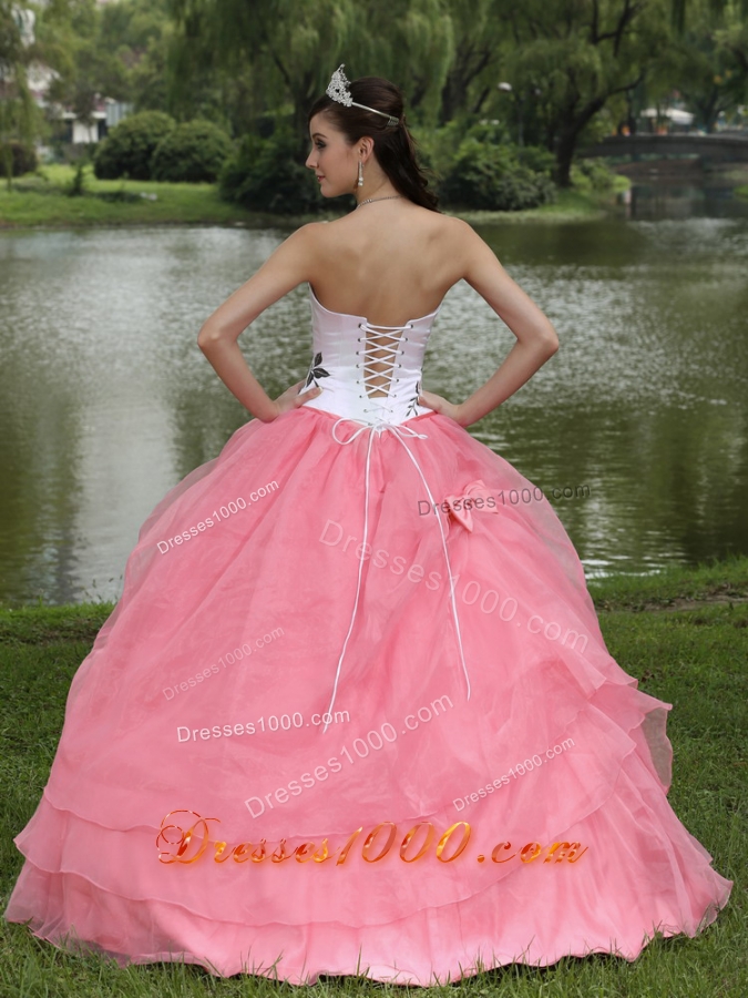 Discount Strapless Pink Quinceanera Gown Dresses with Embroidery