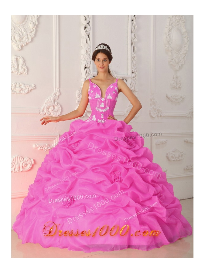 New Style Straps Organza Appliques and Pick-ups Dresses For a Quinceanera
