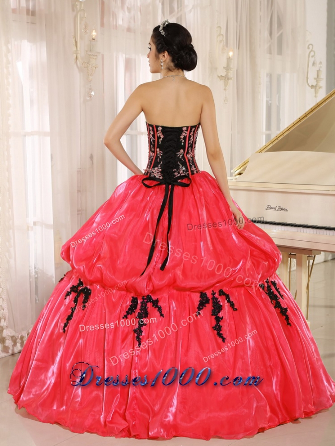 Red 2014 New Arrival Strapkess Embroidery Decorate For Quinceanera Dress with Pick-ups