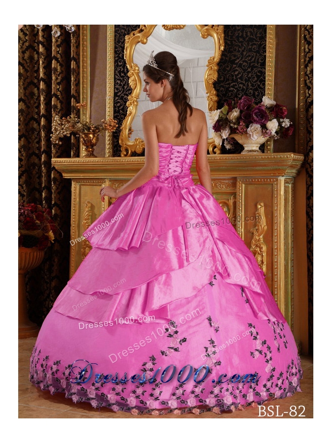 Rose Pink Princess Sweetheart Quincenera Dresses with Appliques