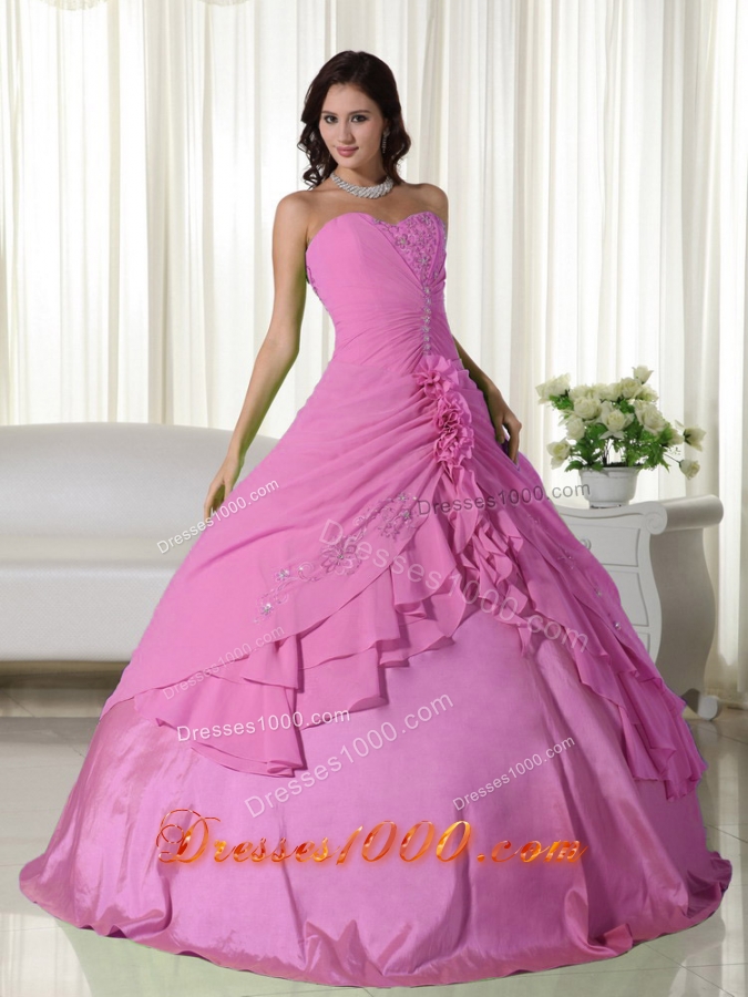 Rose Pink Sweetheart Chiffon Rose Pink Quinceanera Gowns with Flowers