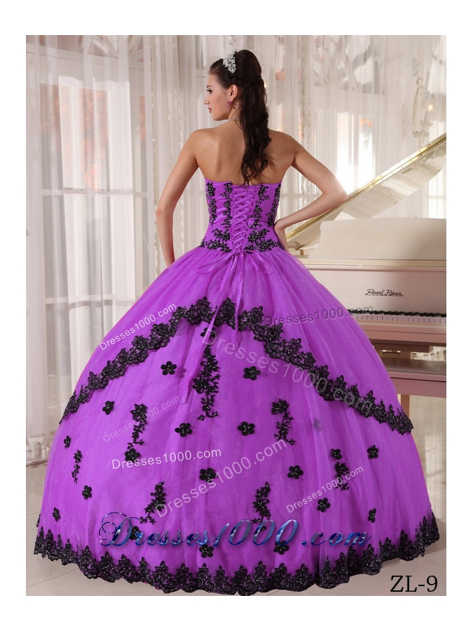 Purple Puffy Strapless Quinceanera Dresses with Black Appliques