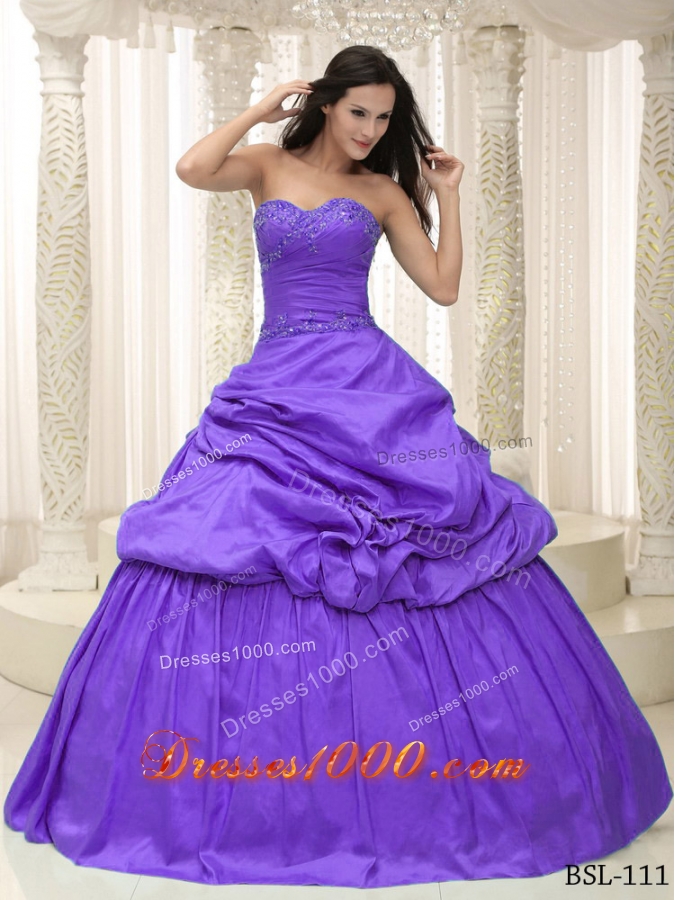 Sweetheart For Purple Quinceanera Dresses with Appliques and Pick-ups