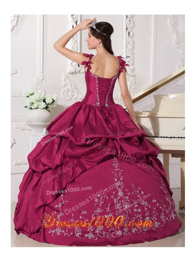 Red Ball Gown Straps Quinceanera Dress with Taffeta Embroidery