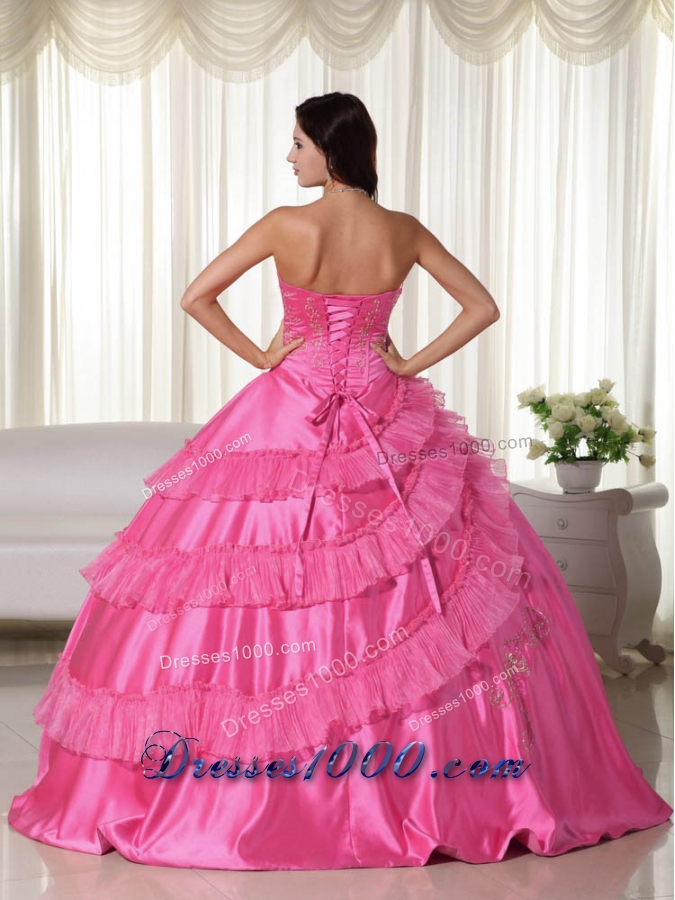 2014 Spring Ball Gown Strapless Quinceanera Dress with Taffeta Embroidery