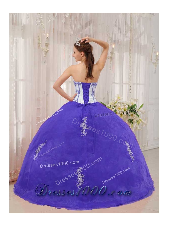 White and Purple Sweetheart Appliques Elegant Quinceanera Dress