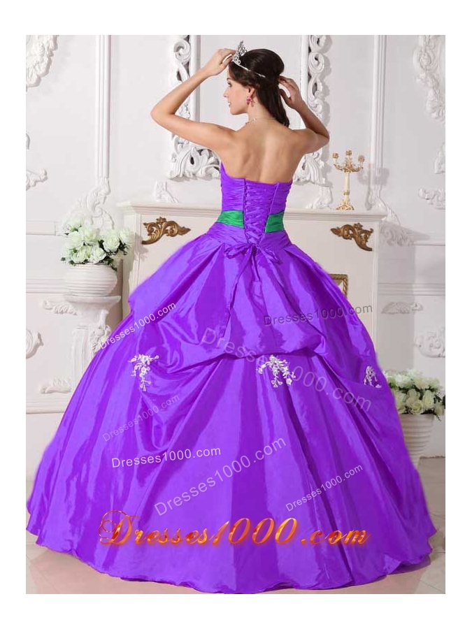 2014 Purple Ball Gown Strapless Beading Quinceanera Dress with Sash