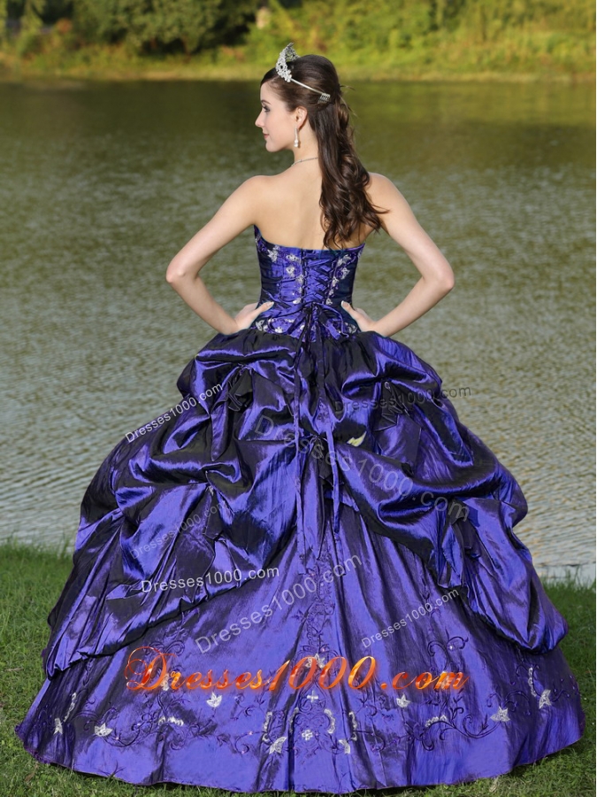 Custom Size Strapless Purple Quinceanera Dress with Beaded Decorate